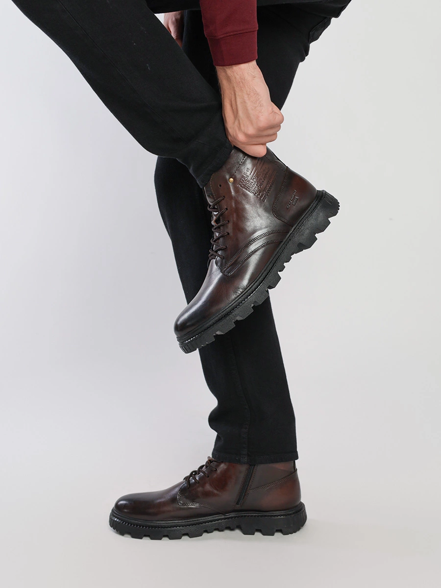 Ботинки-дерби коричневого цвета с молнией и шнуровкой